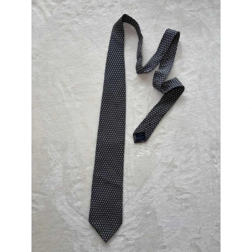 Barneys New York Navy Floral Silk Vintage Necktie Mens OS Excellent